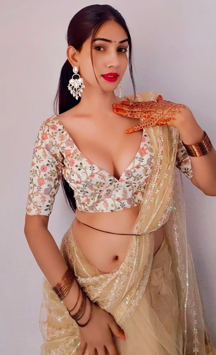 female call girl in Hyderabad